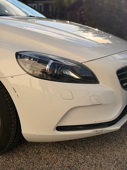 Volvo V40 22 of 24
