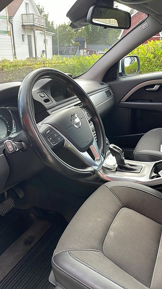 Volvo XC70 5 of 5