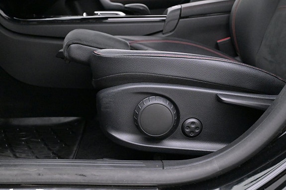 Mercedes-Benz A250 e 10 of 27