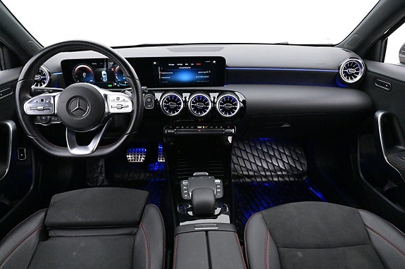 Mercedes-Benz A250 e 6 of 27