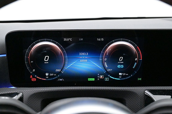 Mercedes-Benz A250 e 8 of 27