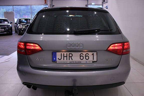 Audi A4 8 of 28