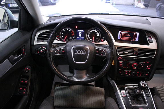 Audi A4 13 of 28