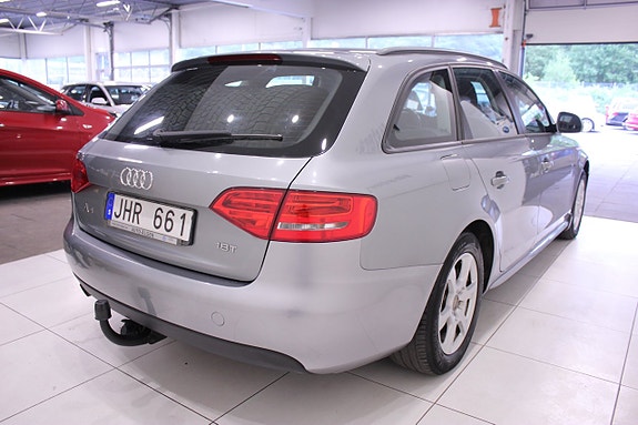 Audi A4 9 of 28