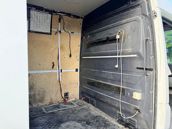 Volkswagen Crafter 35 14 of 20
