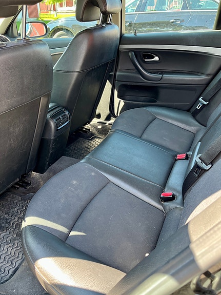 Saab 9-3 4 of 5