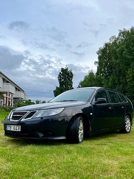 Saab 9-3 2 of 5