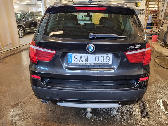 BMW X3 13 of 17