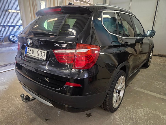 BMW X3 8 of 17