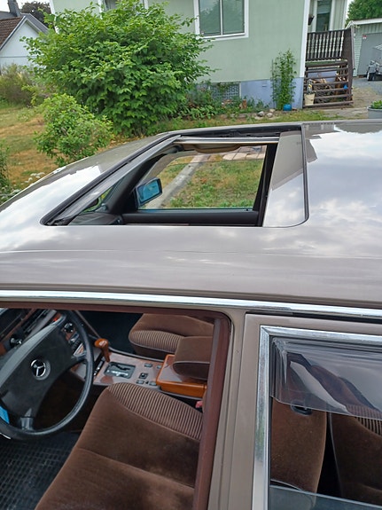 Mercedes-Benz 300 SE 5 of 5