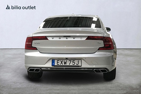 Volvo S90 7 of 30