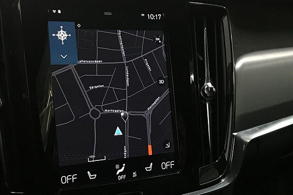 Volvo S90 18 of 30