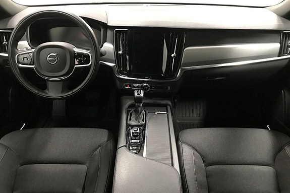 Volvo S90 12 of 30