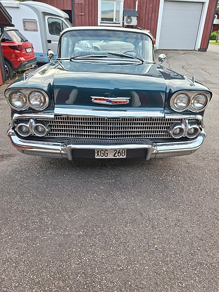 Chevrolet Bel Air 2 of 3
