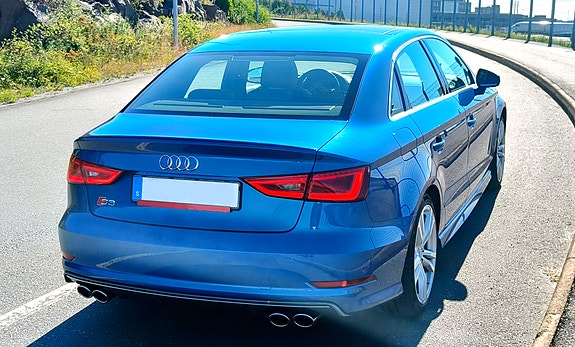 Audi S3 6 of 7