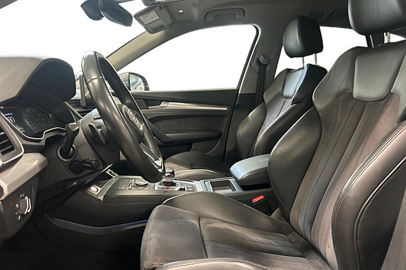 Audi Q5 13 of 23