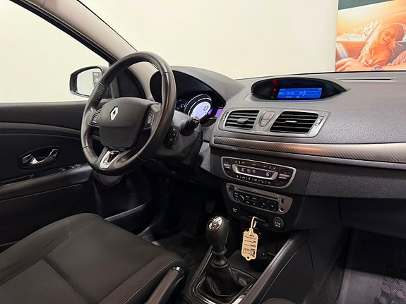 Renault Megane 2 of 5