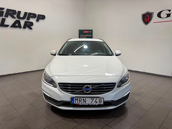 Volvo V60 7 of 18