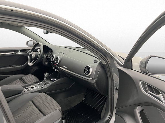 Audi A3 22 of 28