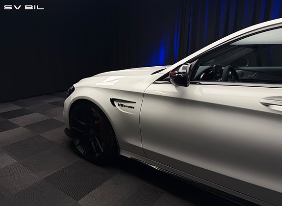 Mercedes-Benz AMG GT Black Series 7 of 30