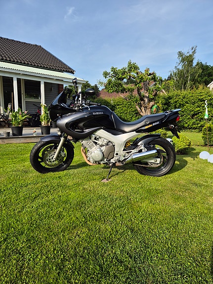 Yamaha TDM 850 6 of 7