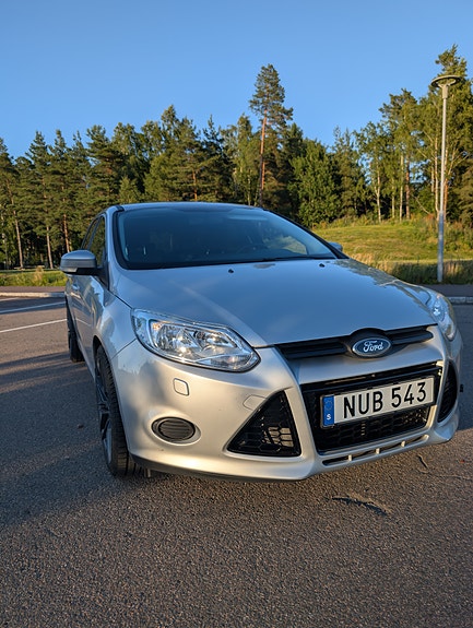 Ford Focus 3 of 5