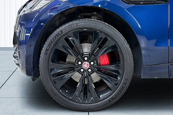 Jaguar F-PACE 8 of 22