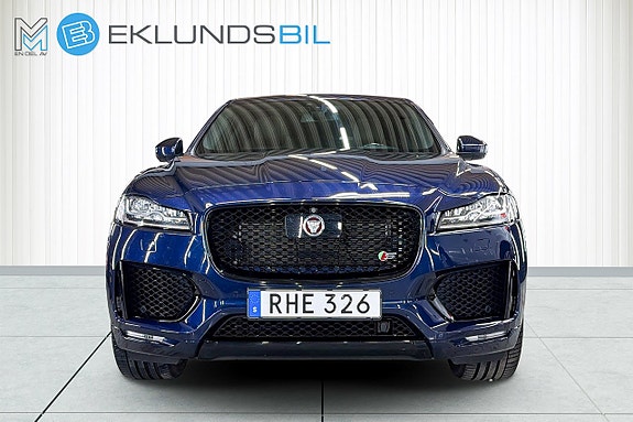 Jaguar F-PACE 7 of 22