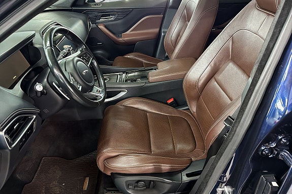 Jaguar F-PACE 15 of 22