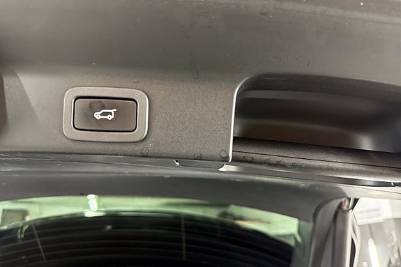 Jaguar F-PACE 20 of 22