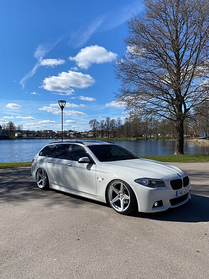 BMW 520d 5 of 9