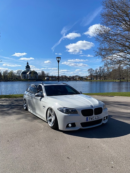 BMW 520d 2 of 9