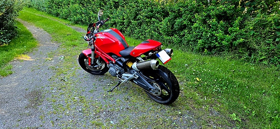 Ducati Monster 6 of 7