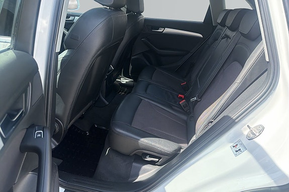 Audi Q5 11 of 17