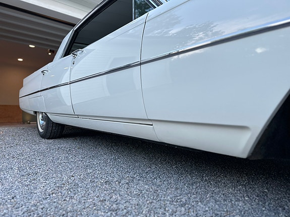 Cadillac Series 62 12 of 29
