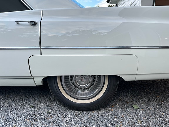 Cadillac Series 62 17 of 29
