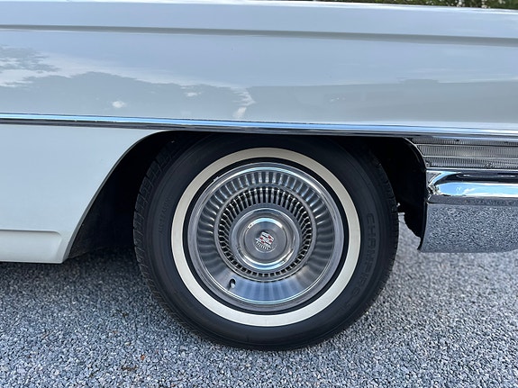 Cadillac Series 62 15 of 29