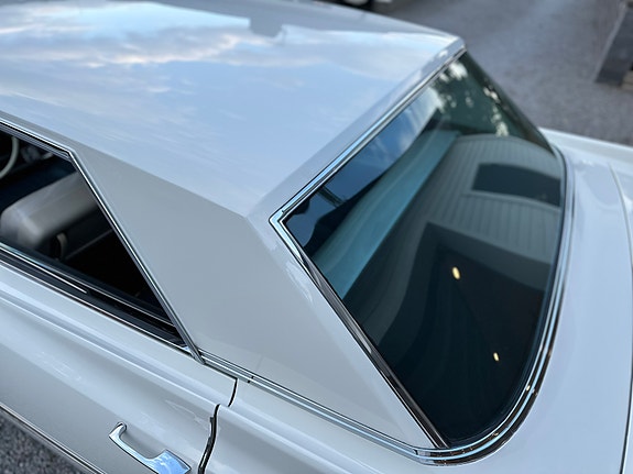 Cadillac Series 62 18 of 29