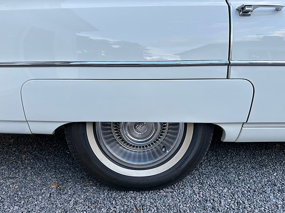 Cadillac Series 62 16 of 29