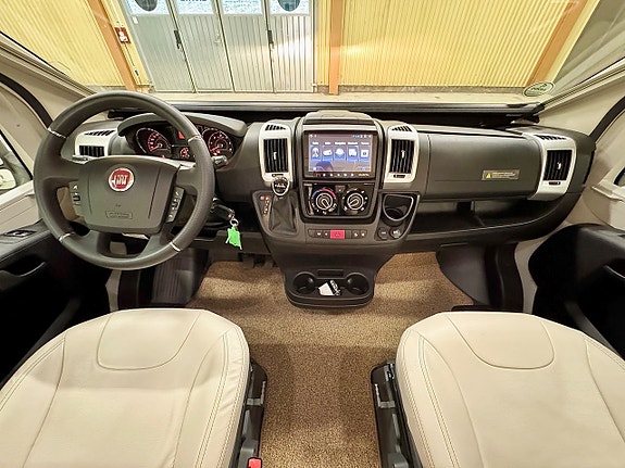 Pilote P 740 GJ Evidence Vinterpaket Automat 3500kg B-kort 10 of 30