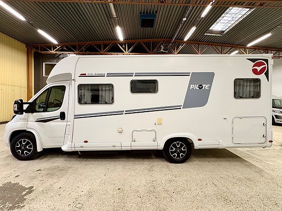 Pilote P 740 GJ Evidence Vinterpaket Automat 3500kg B-kort 3 of 5