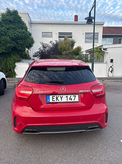 Mercedes-Benz A45 3 of 5
