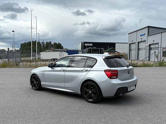 BMW 118d 3 of 11