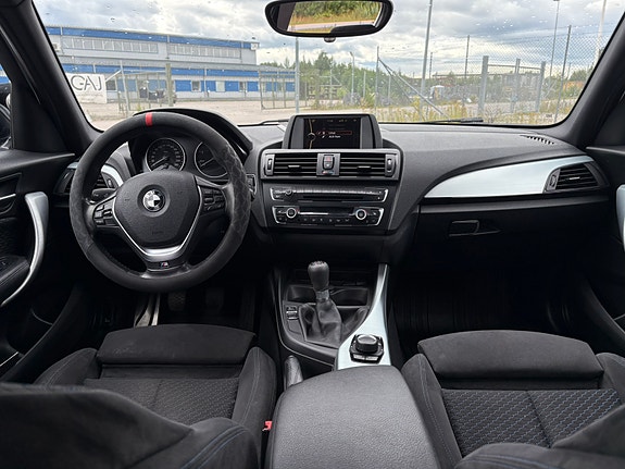 BMW 118d 9 of 11
