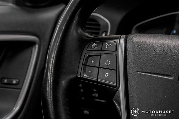 Volvo V60 15 of 18