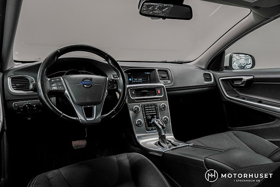 Volvo V60 8 of 18