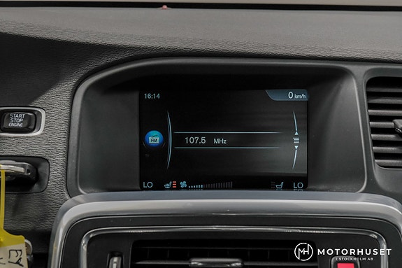 Volvo V60 12 of 18