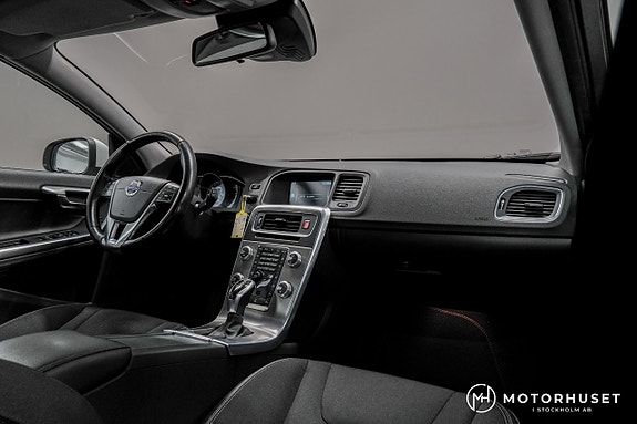 Volvo V60 10 of 18