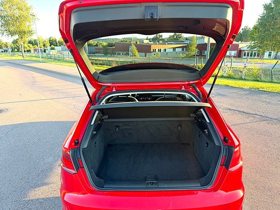 Audi A3 8 of 18