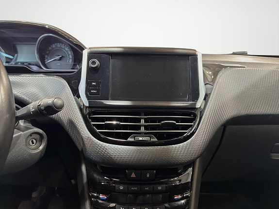 Peugeot 2008 9 of 25